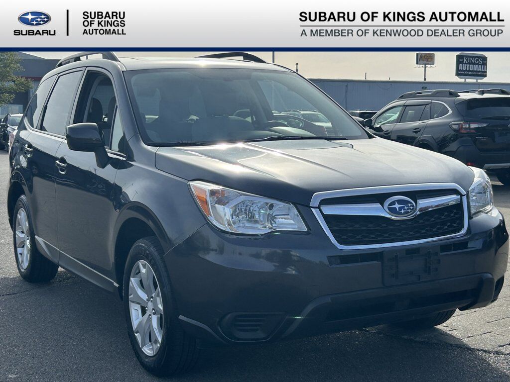 2016 SUBARU Forester