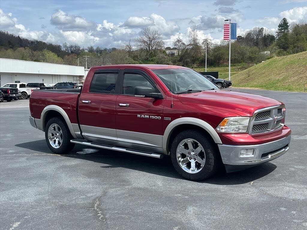 2011 DODGE Ram