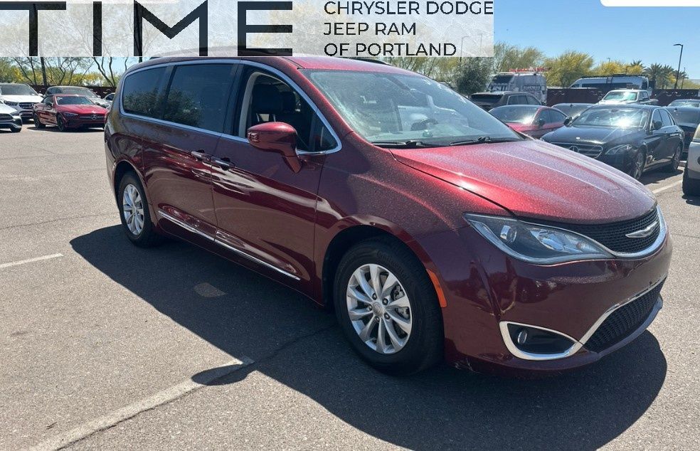 2017 CHRYSLER Pacifica