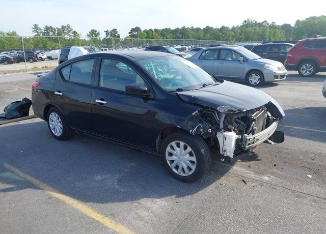 2018 NISSAN Versa