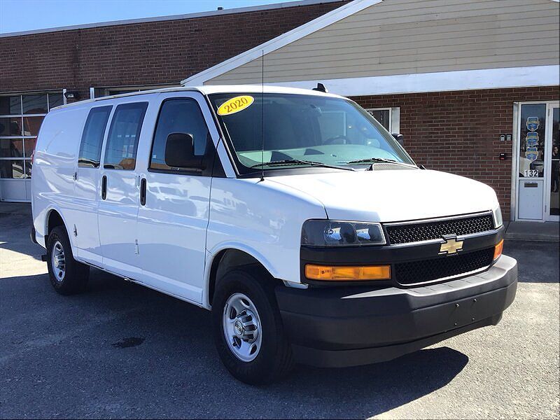 2020 CHEVROLET Express