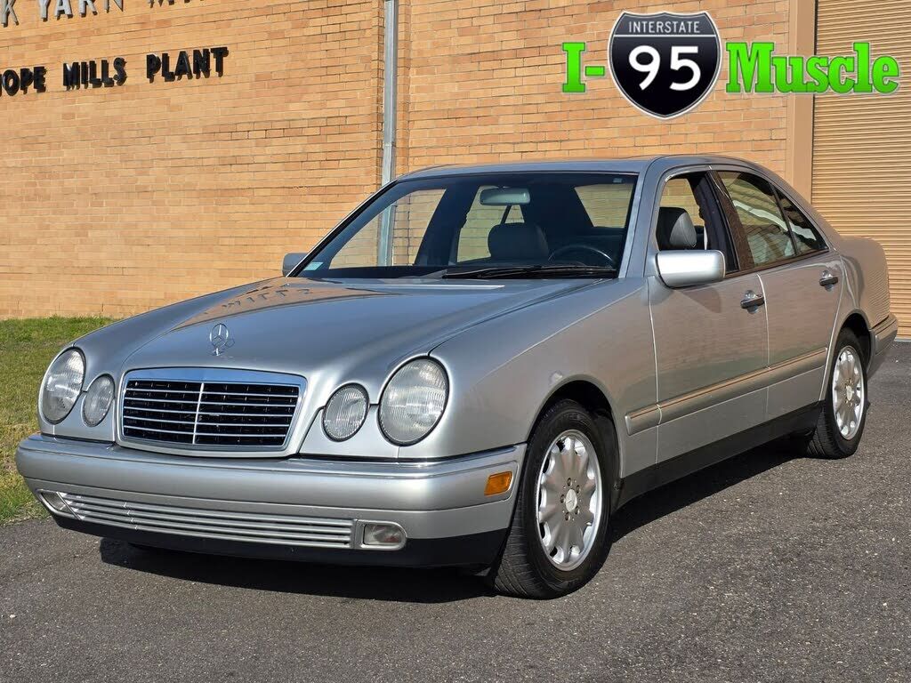 1998 MERCEDES-BENZ E-Class