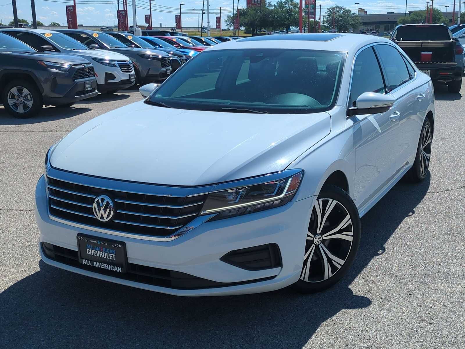 2022 VOLKSWAGEN Passat