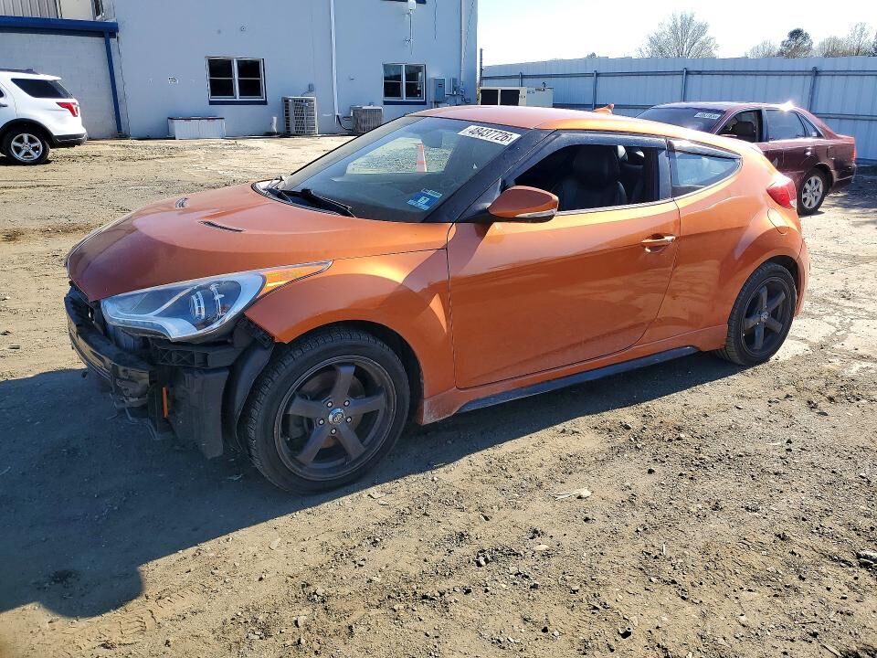 2013 HYUNDAI Veloster