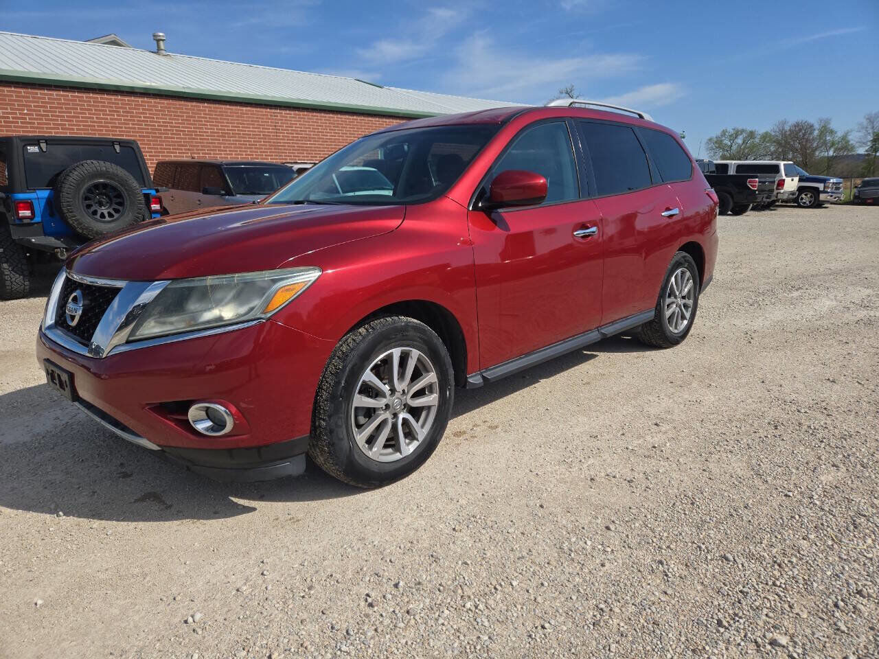 2016 NISSAN Pathfinder