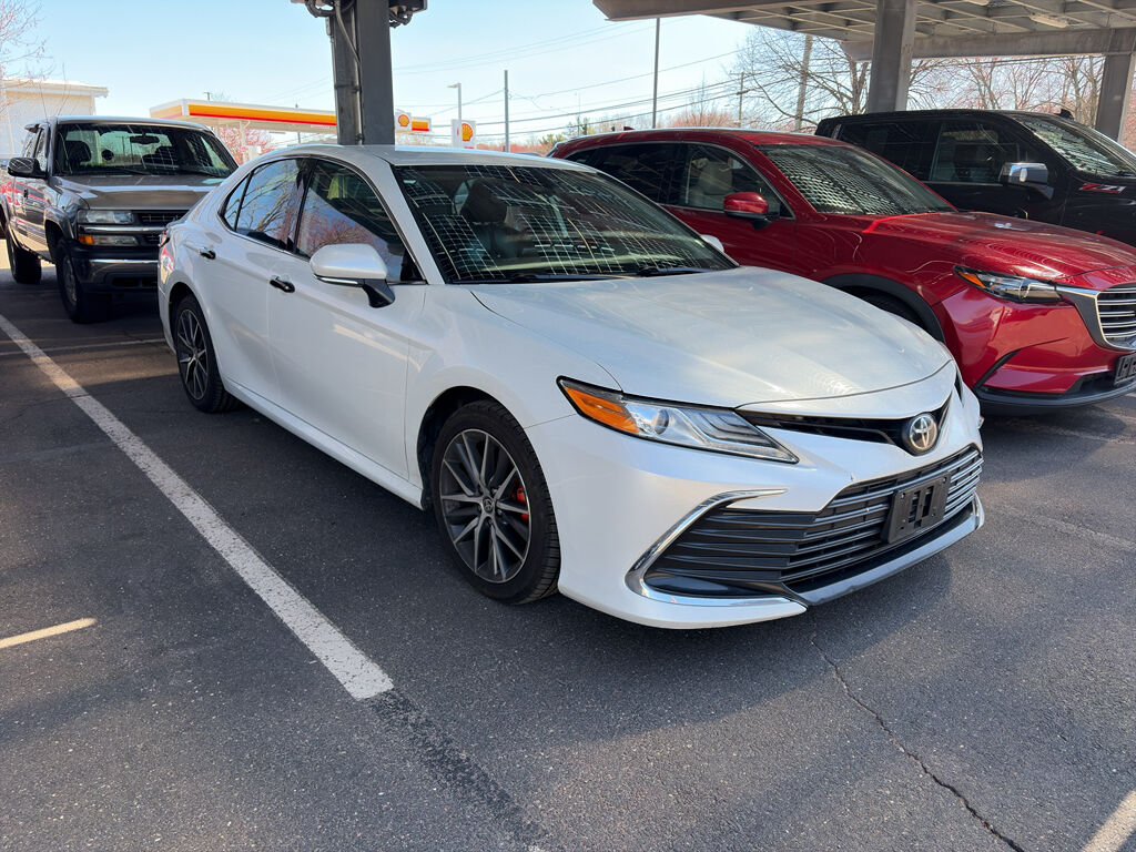 2021 TOYOTA Camry
