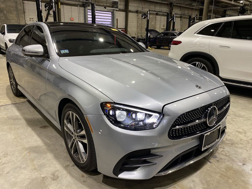 2021 MERCEDES-BENZ E-Class