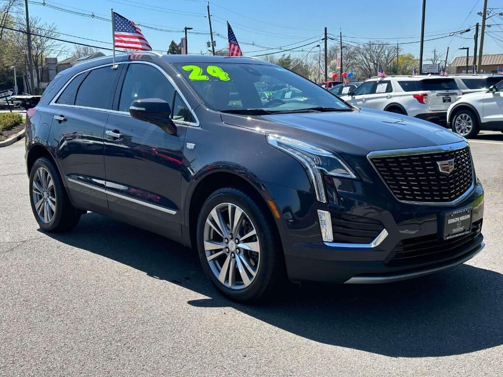 2024 CADILLAC XT5