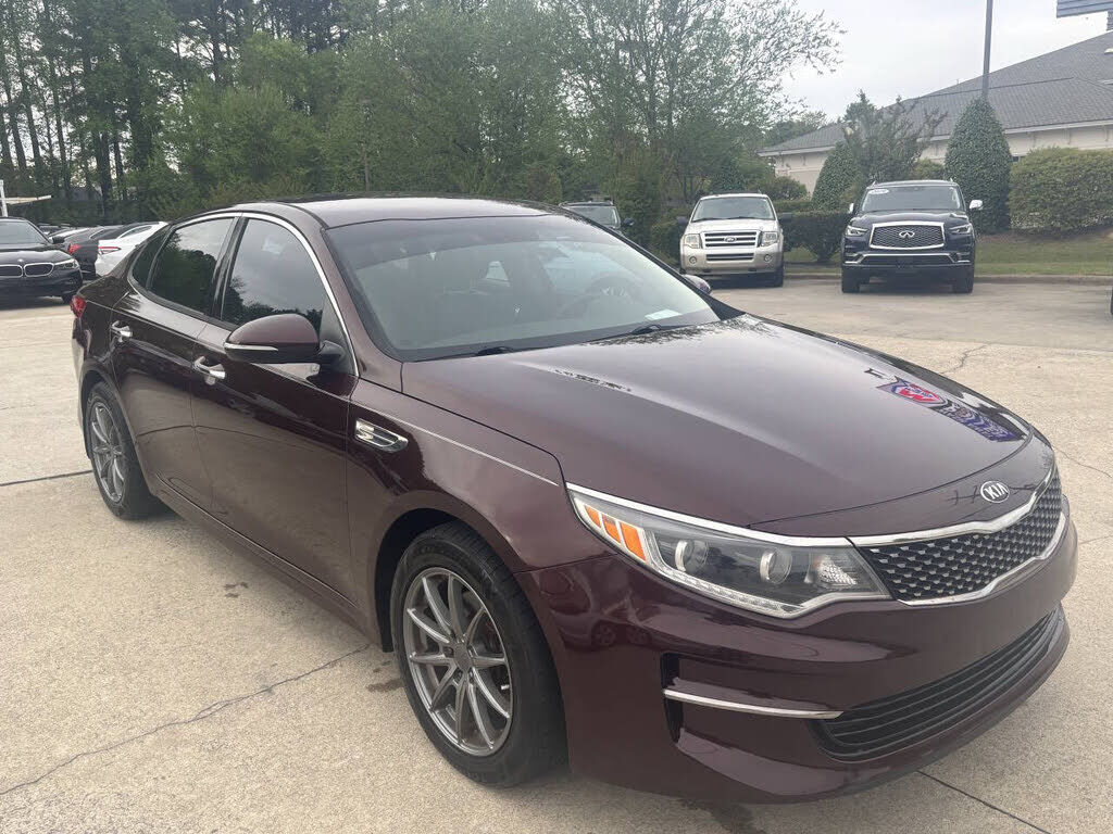 2017 KIA Optima