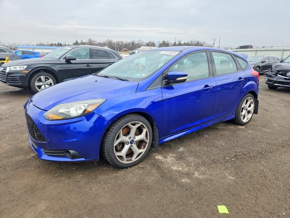 2014 FORD Focus