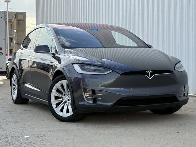 2018 TESLA Model X
