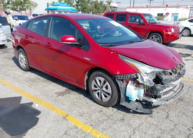 2016 TOYOTA PRIUS