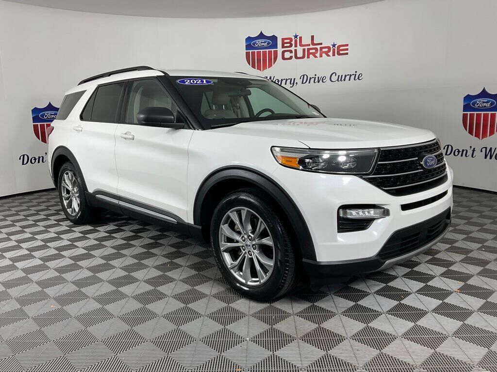 2021 FORD Explorer