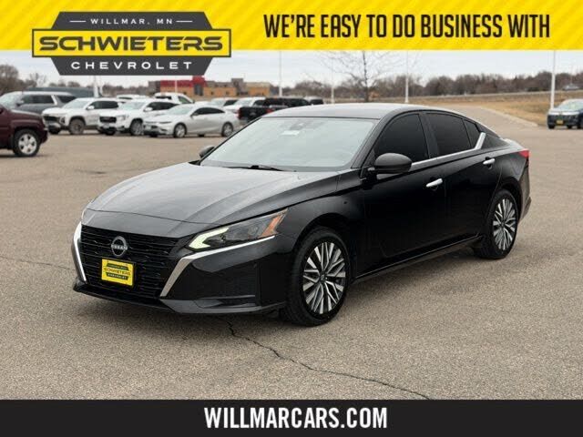 2025 NISSAN Altima