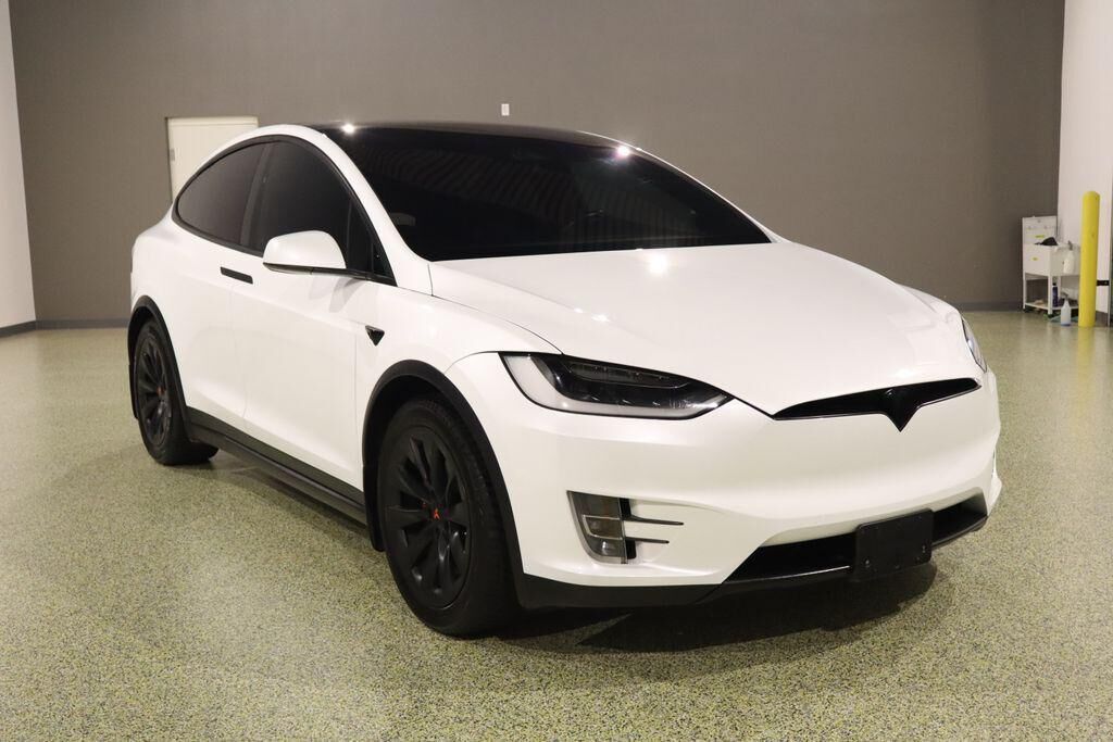 2018 TESLA Model X