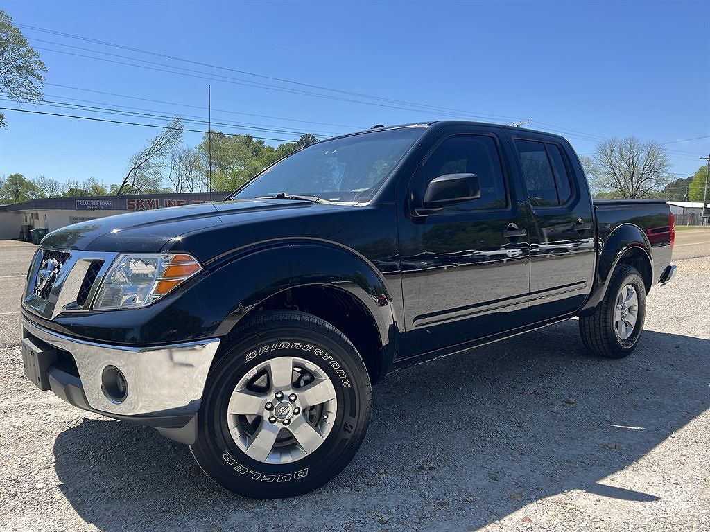 2011 NISSAN Frontier