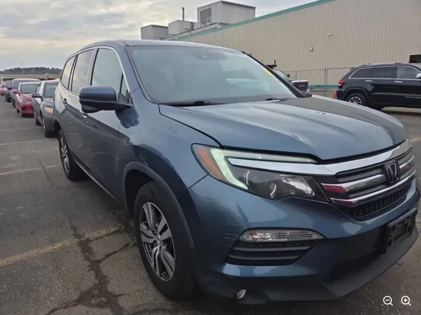 2017 HONDA Pilot