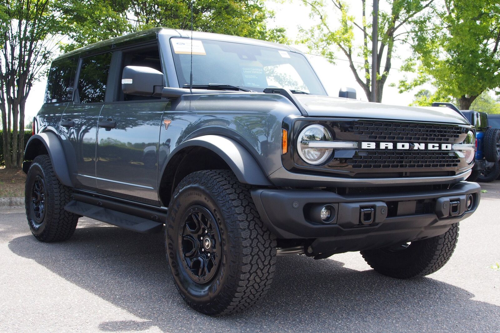 2025 FORD Bronco