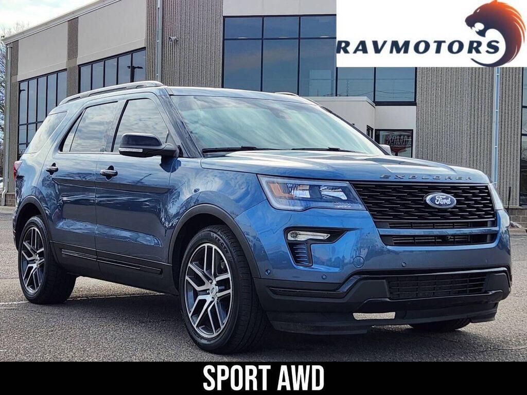 2018 FORD Explorer