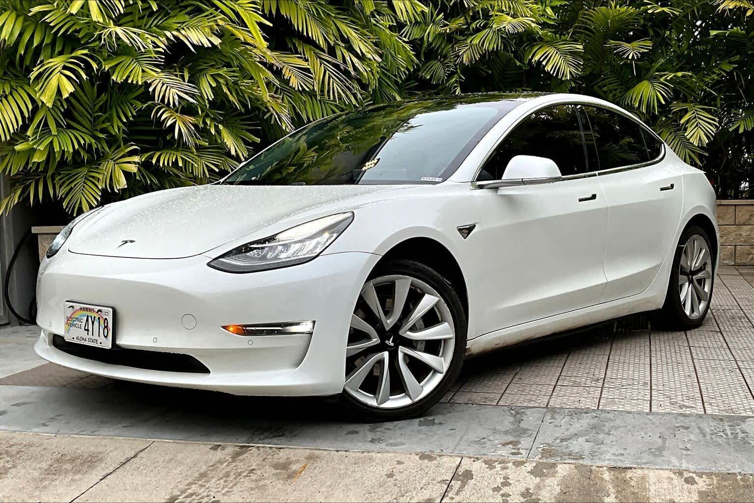 2018 TESLA Model 3