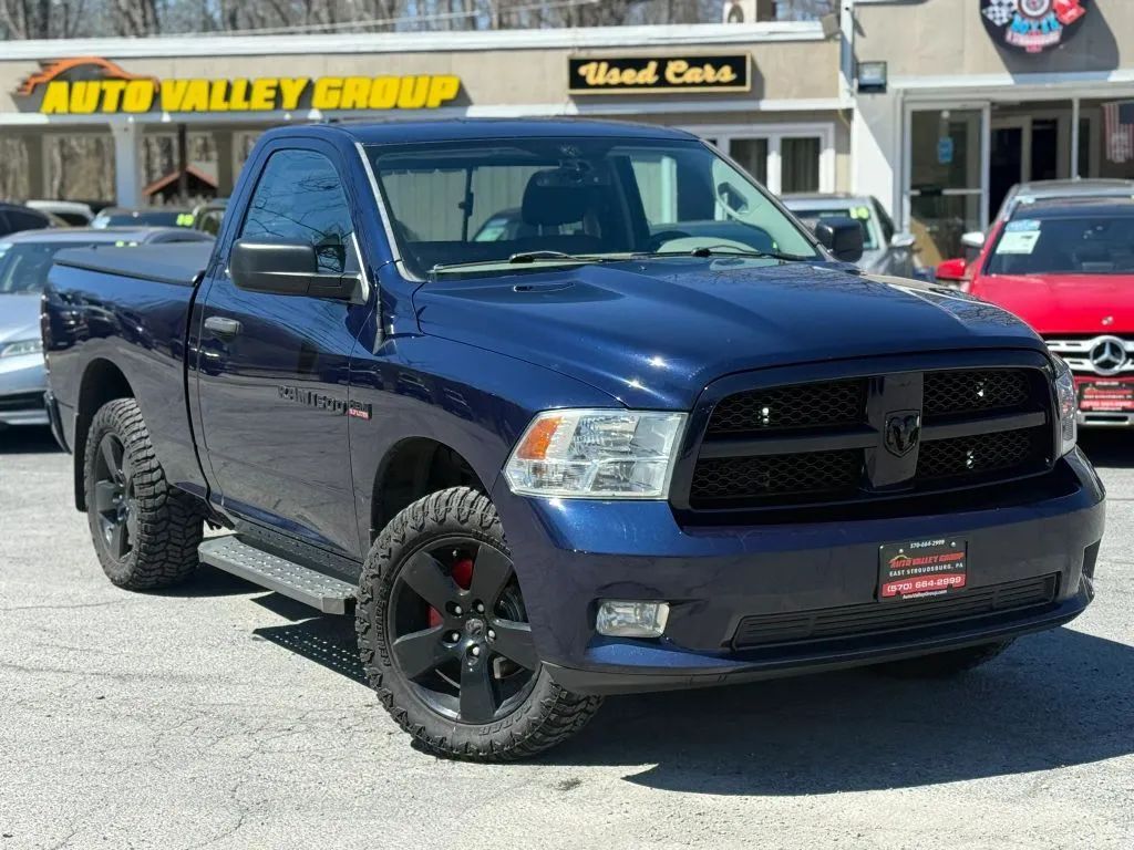 2012 DODGE Ram