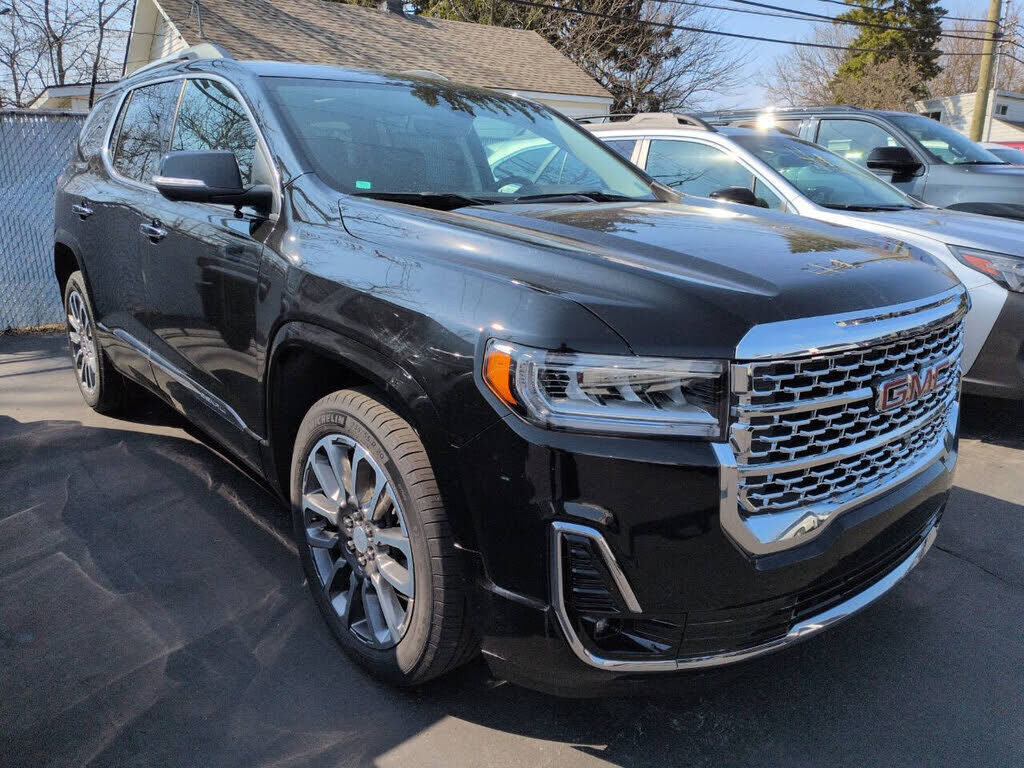 2023 GMC Acadia