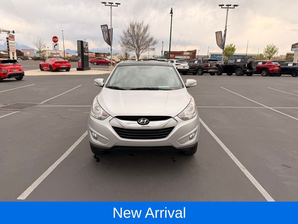 2011 HYUNDAI Tucson