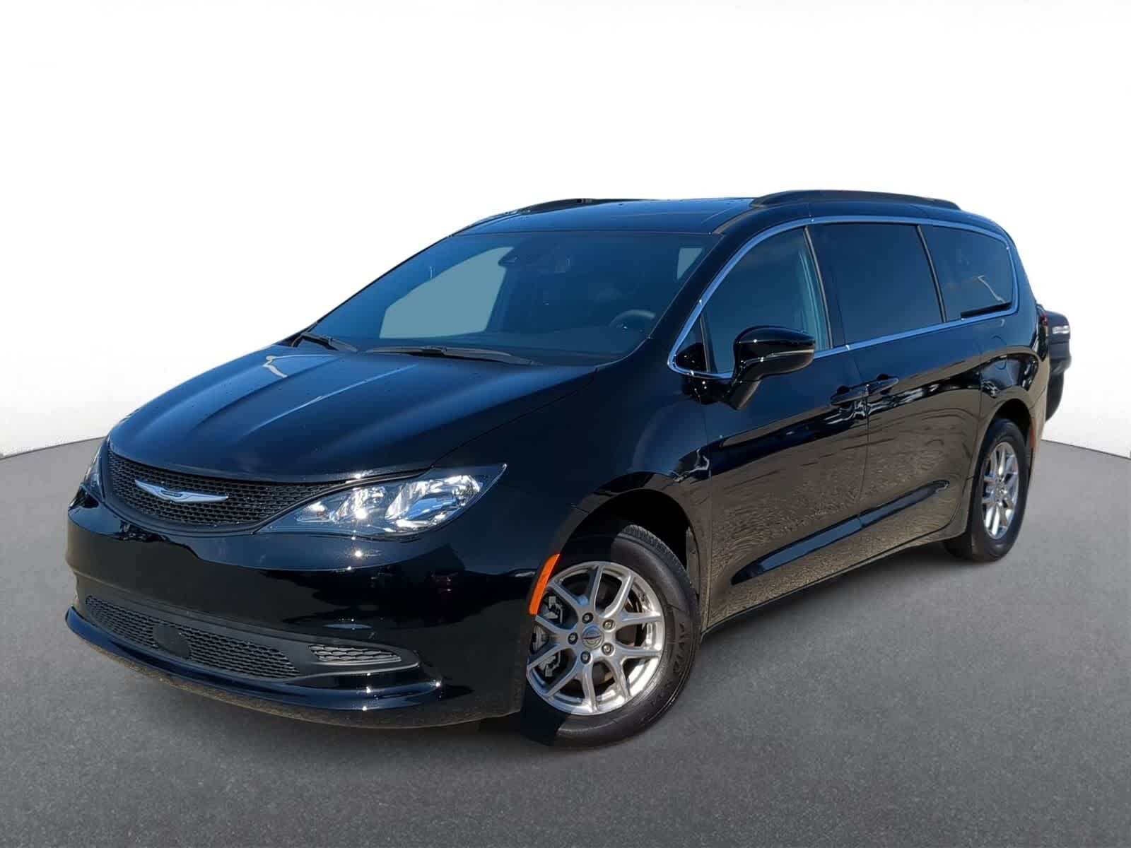 2025 CHRYSLER Voyager