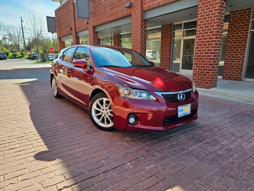 2011 LEXUS CT