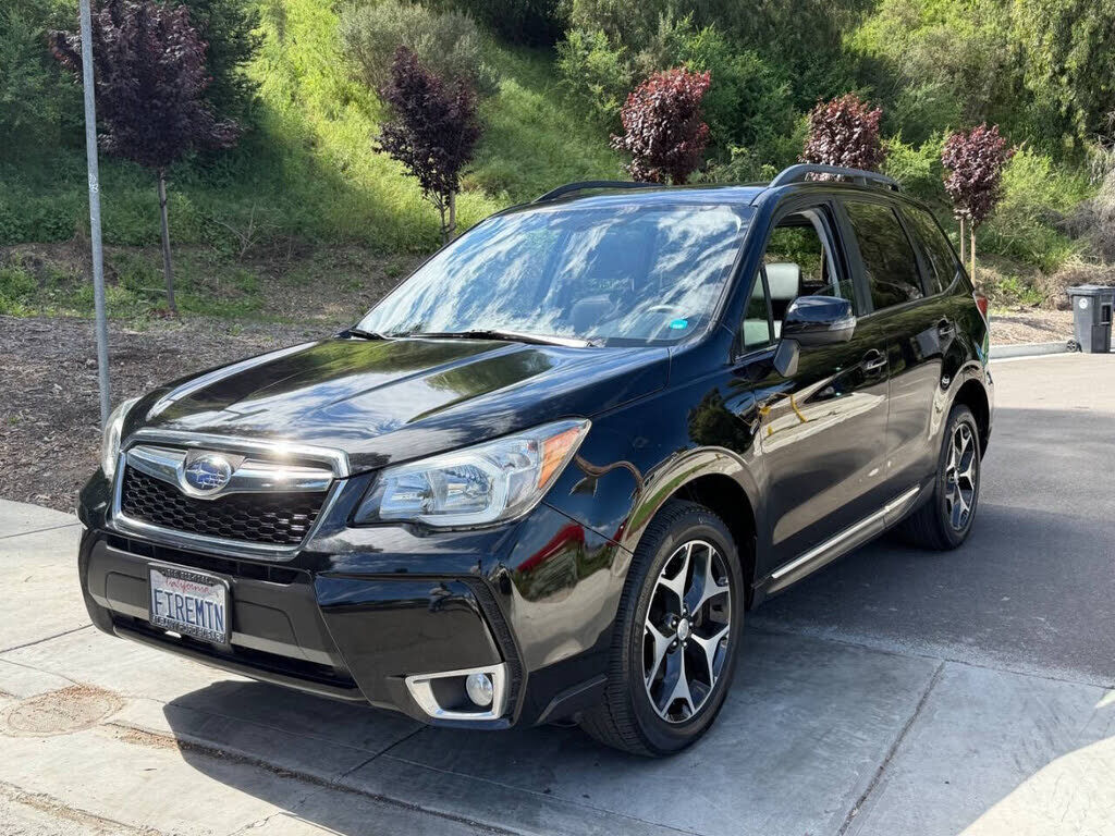 2015 SUBARU Forester