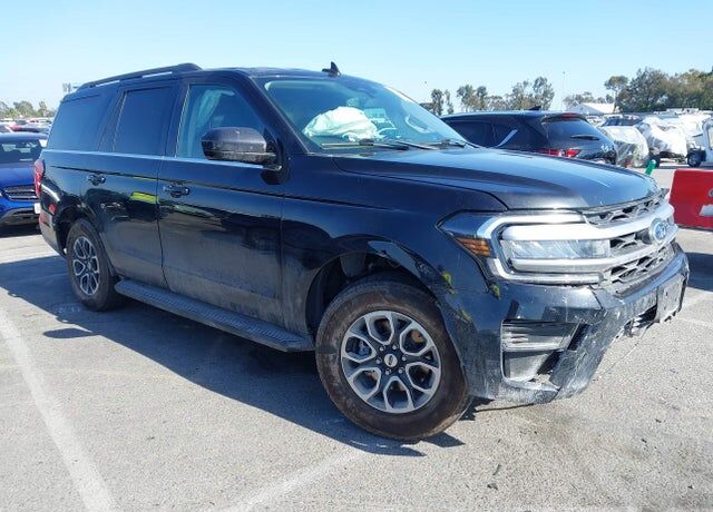 2022 FORD Expedition