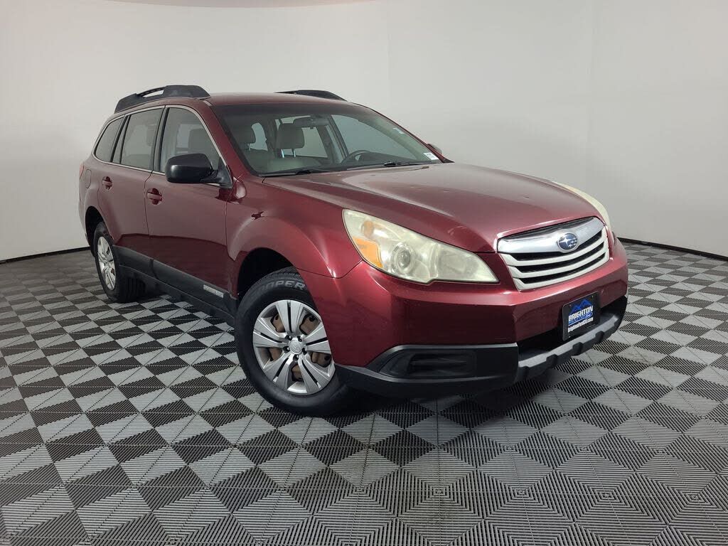 2011 SUBARU Outback