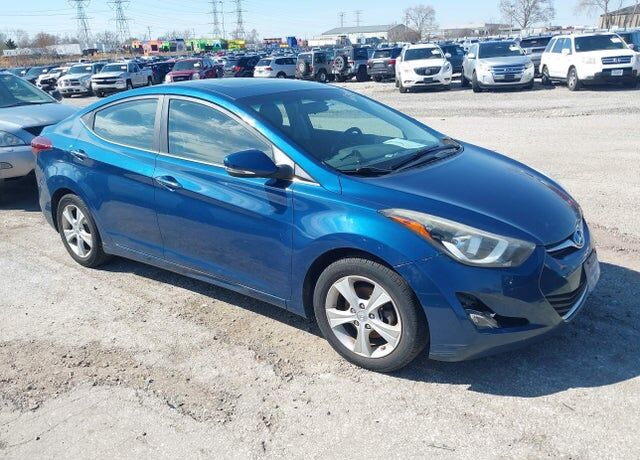 2016 HYUNDAI Elantra