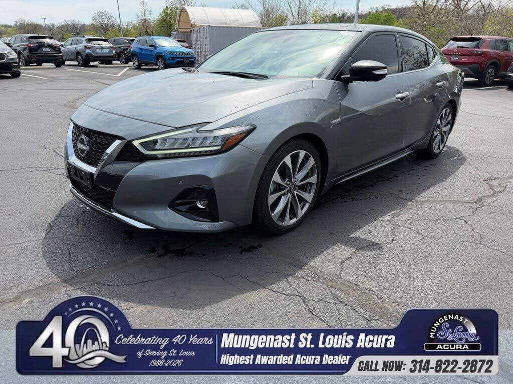 2023 NISSAN Maxima