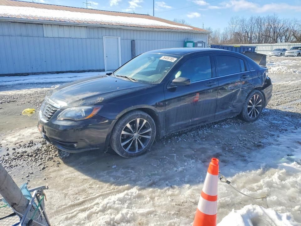 2011 CHRYSLER 200