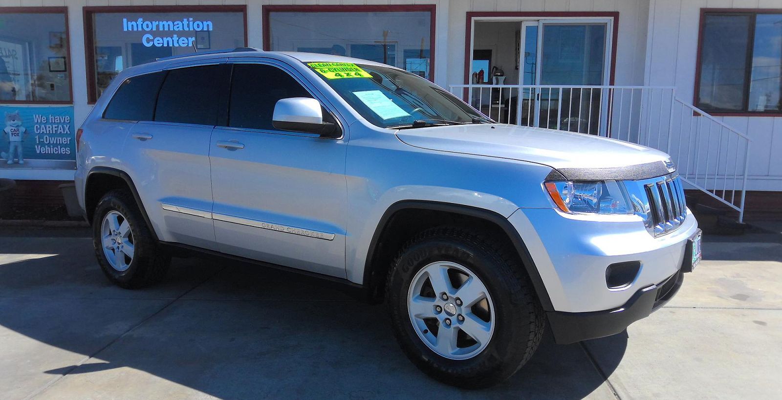 2012 JEEP Grand Cherokee