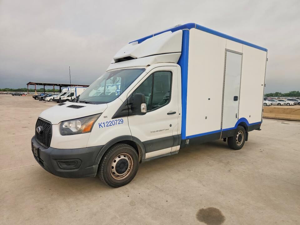 2022 FORD Transit