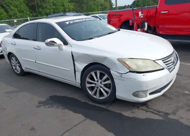 2011 LEXUS ES