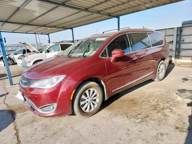 2019 CHRYSLER Pacifica