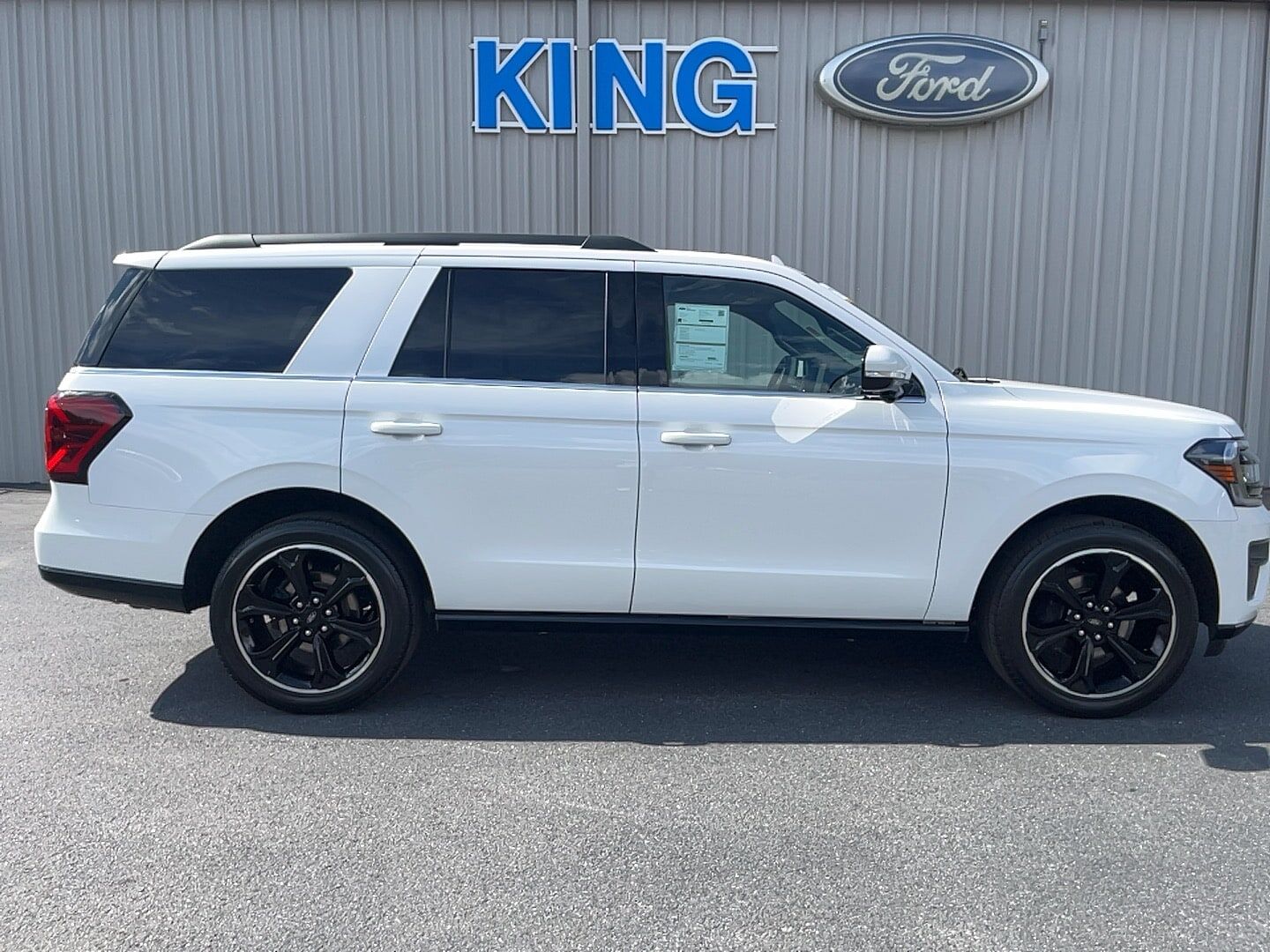 2024 FORD Expedition