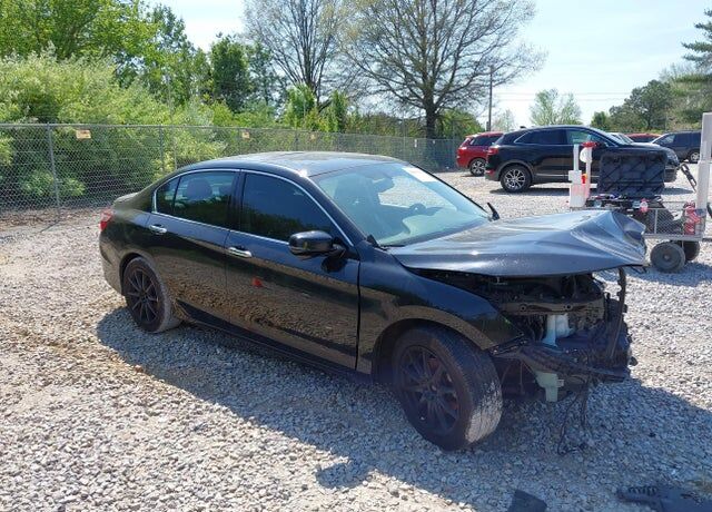 2017 HONDA Accord