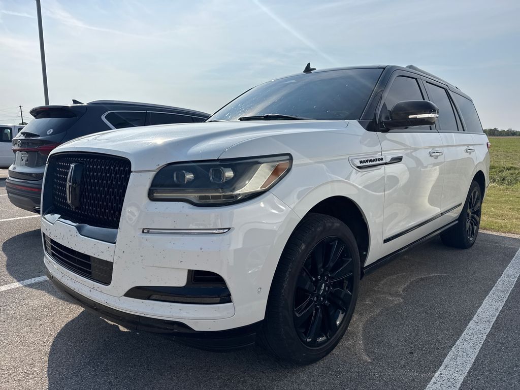2024 LINCOLN Navigator