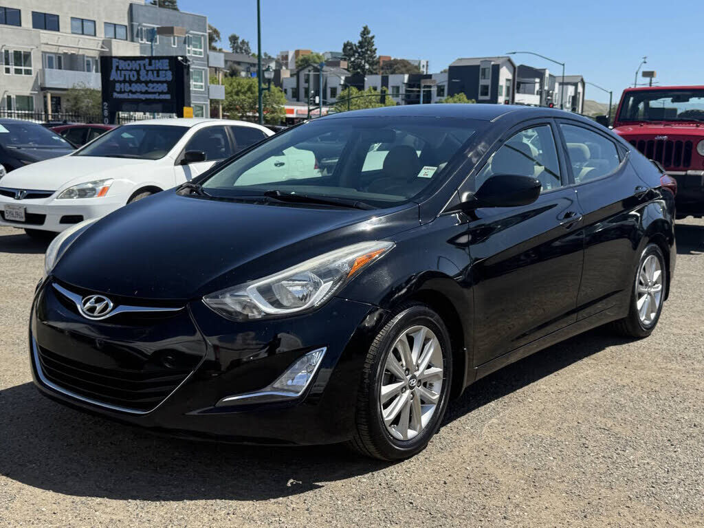 2016 HYUNDAI Elantra
