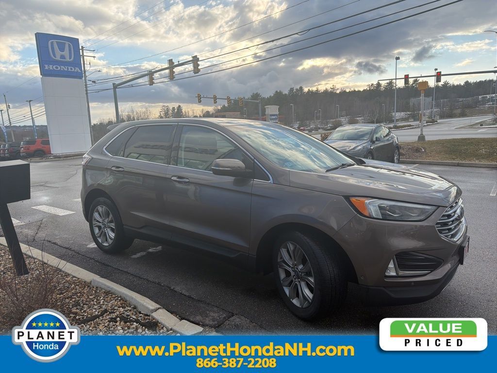 2019 FORD Edge
