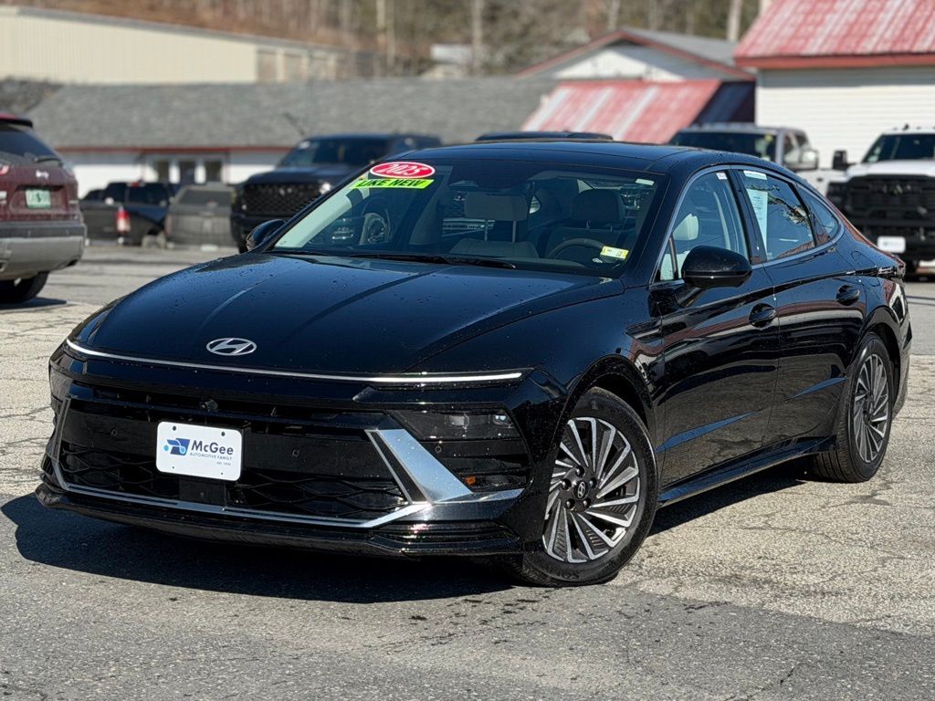 2025 HYUNDAI Sonata
