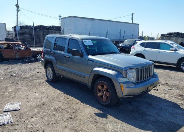 2012 JEEP Liberty