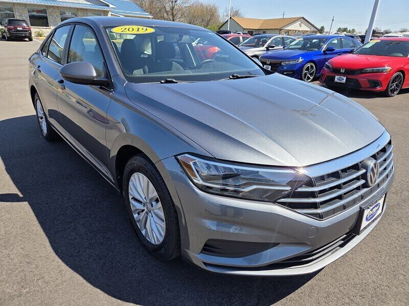 2019 VOLKSWAGEN Jetta