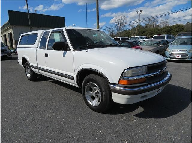 2001 CHEVROLET S-10 Pickup