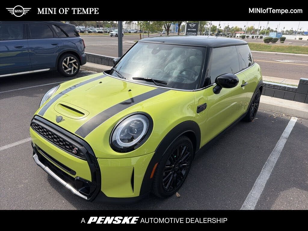2024 MINI Hardtop