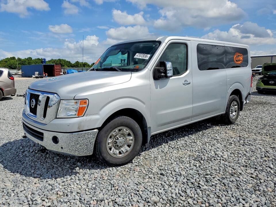 2017 NISSAN NV3500